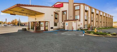 Ramada Medford Airport North