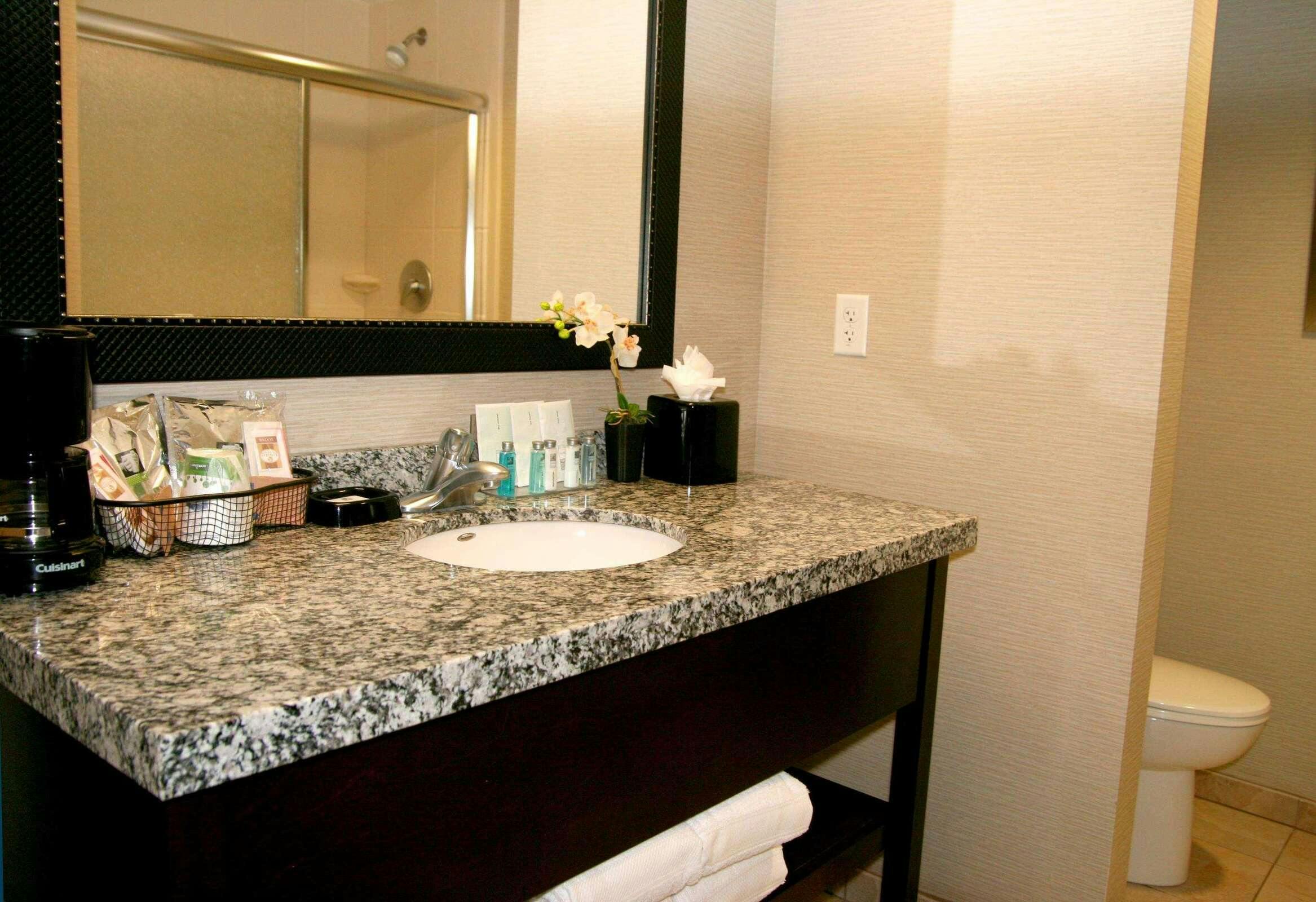 Hotel Hampton Inn & Suites Salt Lake City-University/Foothill Dr photo 3