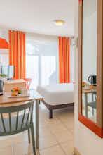 Hotel Appart'City Classic Aix-En-Provence - La Duranne photo 1