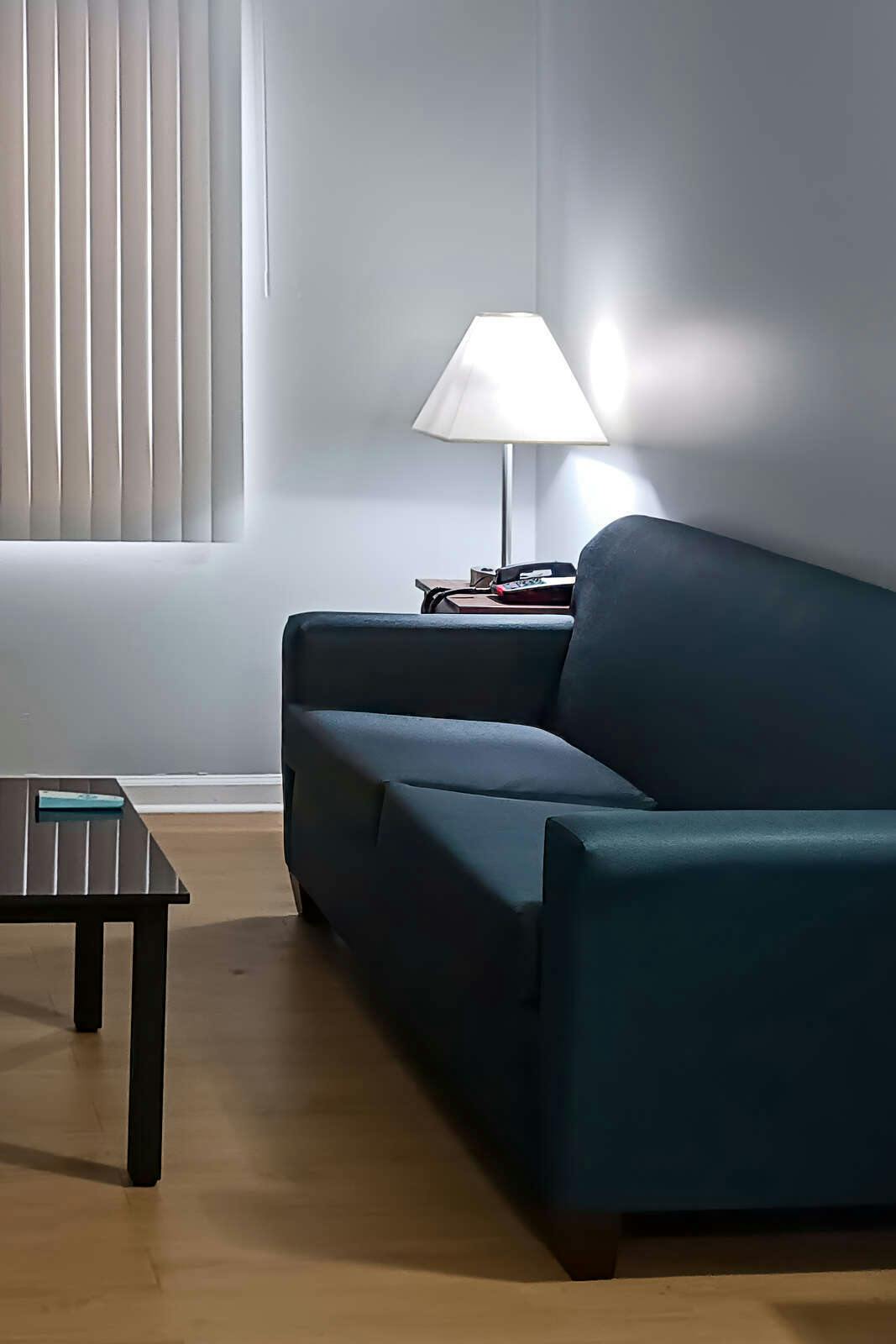 Hotel HomeTowne Studios Huntsville - Madison photo 3