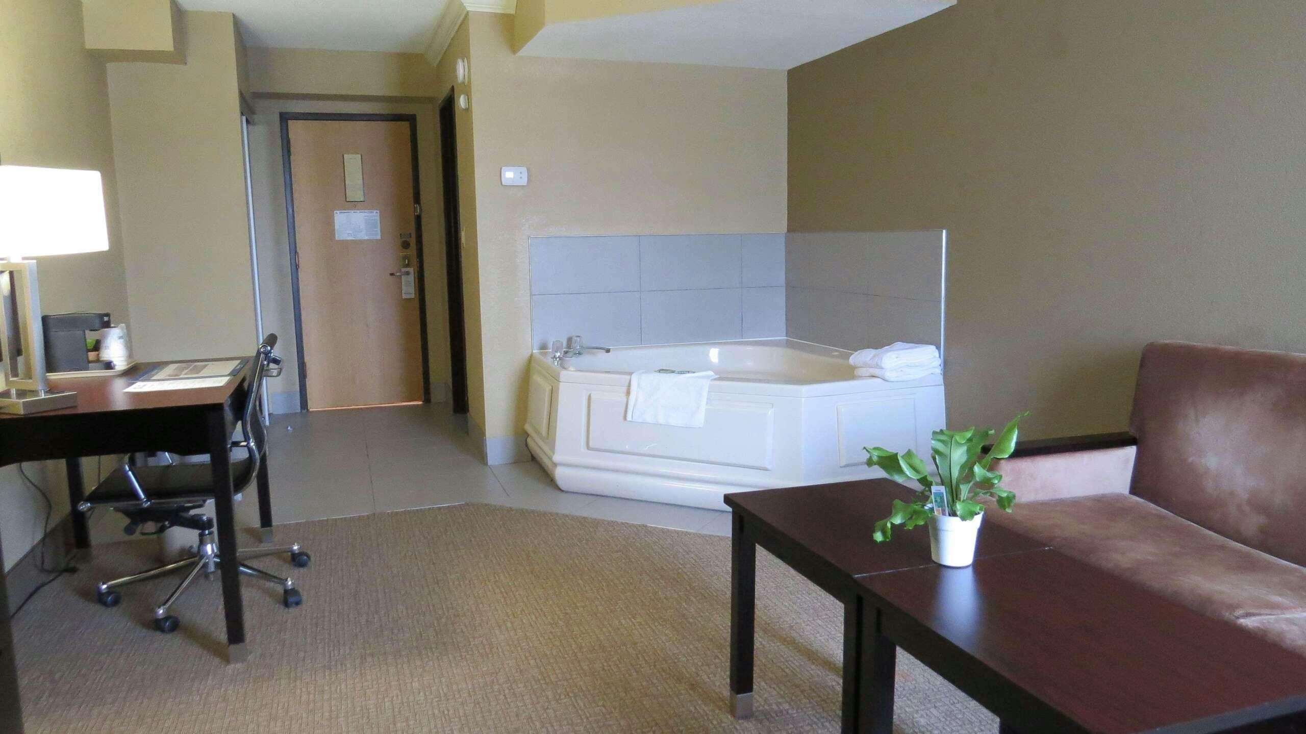 Hotel Best Western Harrisburg North photo 4