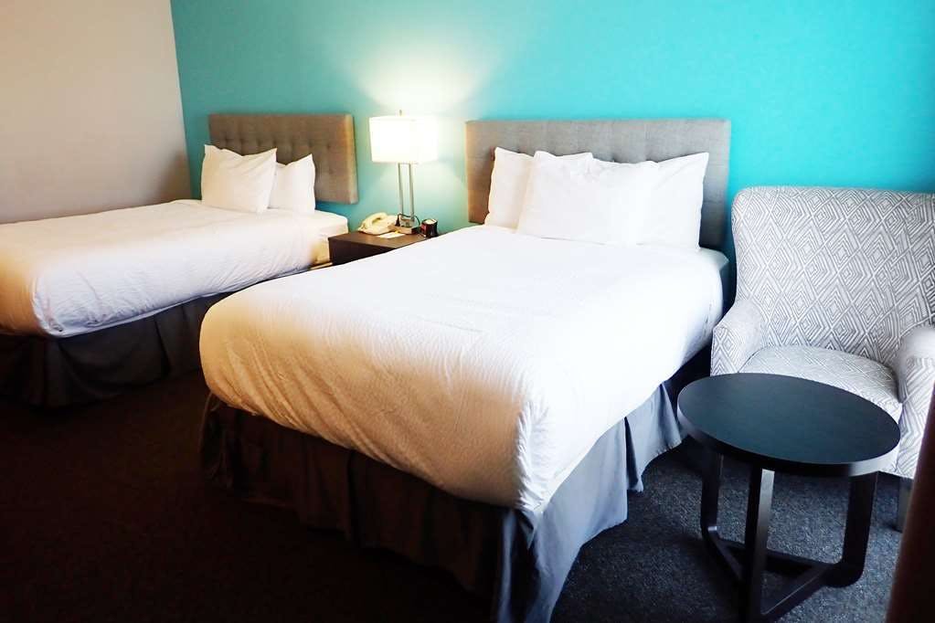 Hotel Days Inn Sudbury photo 2