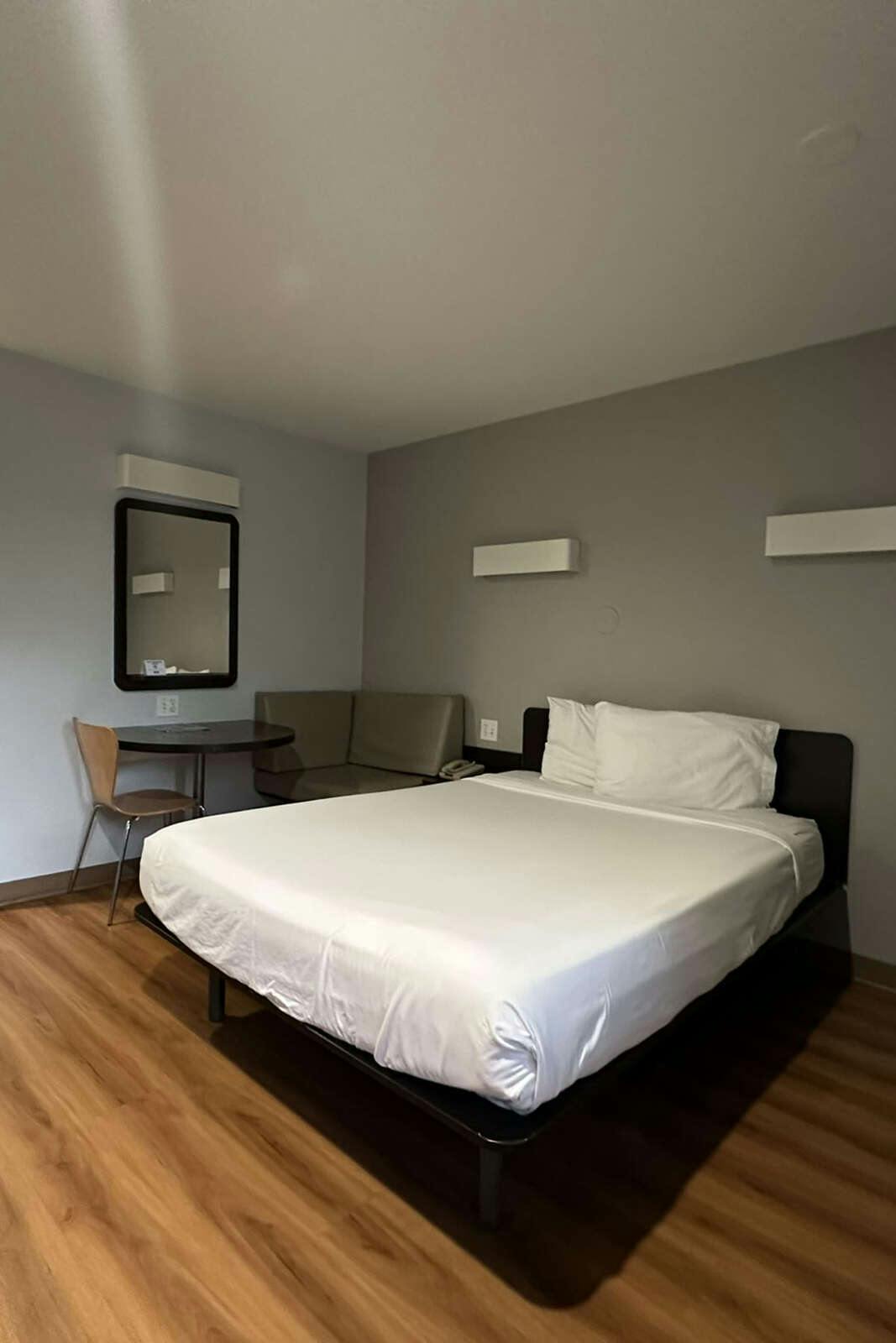 Hotel Motel 6 Ventura Beach photo 1