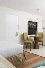 Hotel La Jolla Beach and Tennis Club photo 5