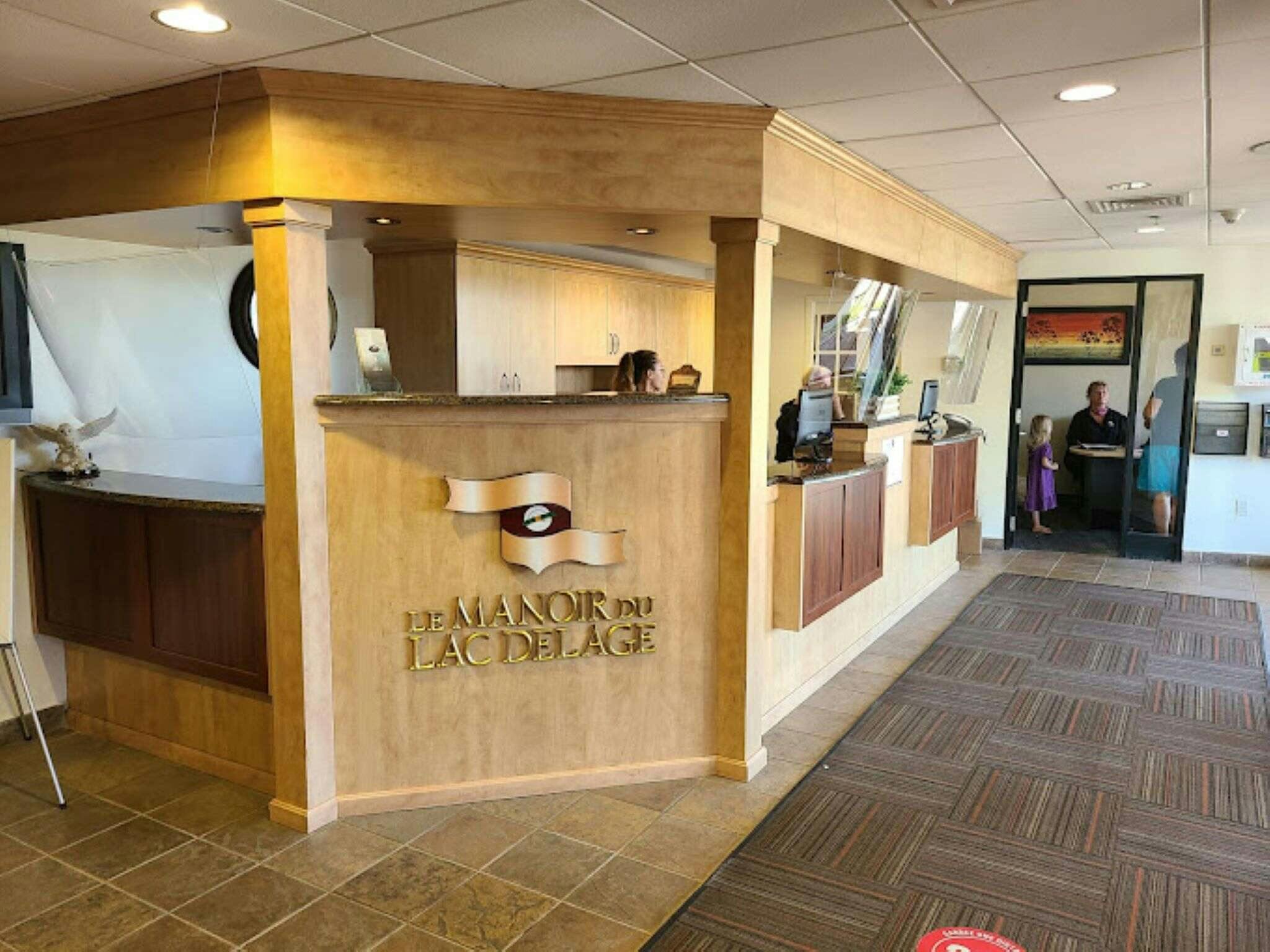 Hotel Manoir du Lac Delage photo 3