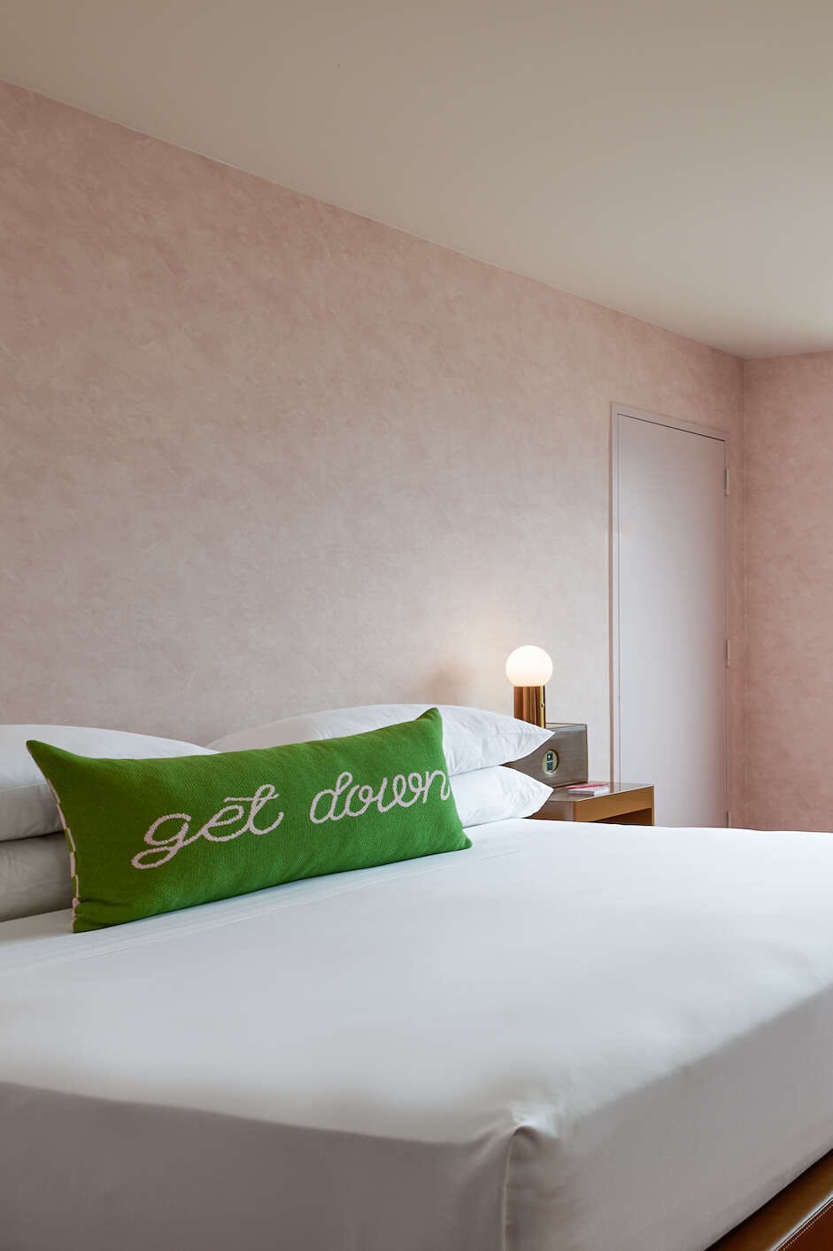 Hotel Downright Austin, A Renaissance Hotel photo 2