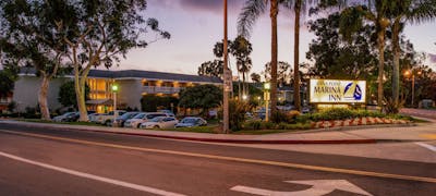 Dana Point Marina Inn