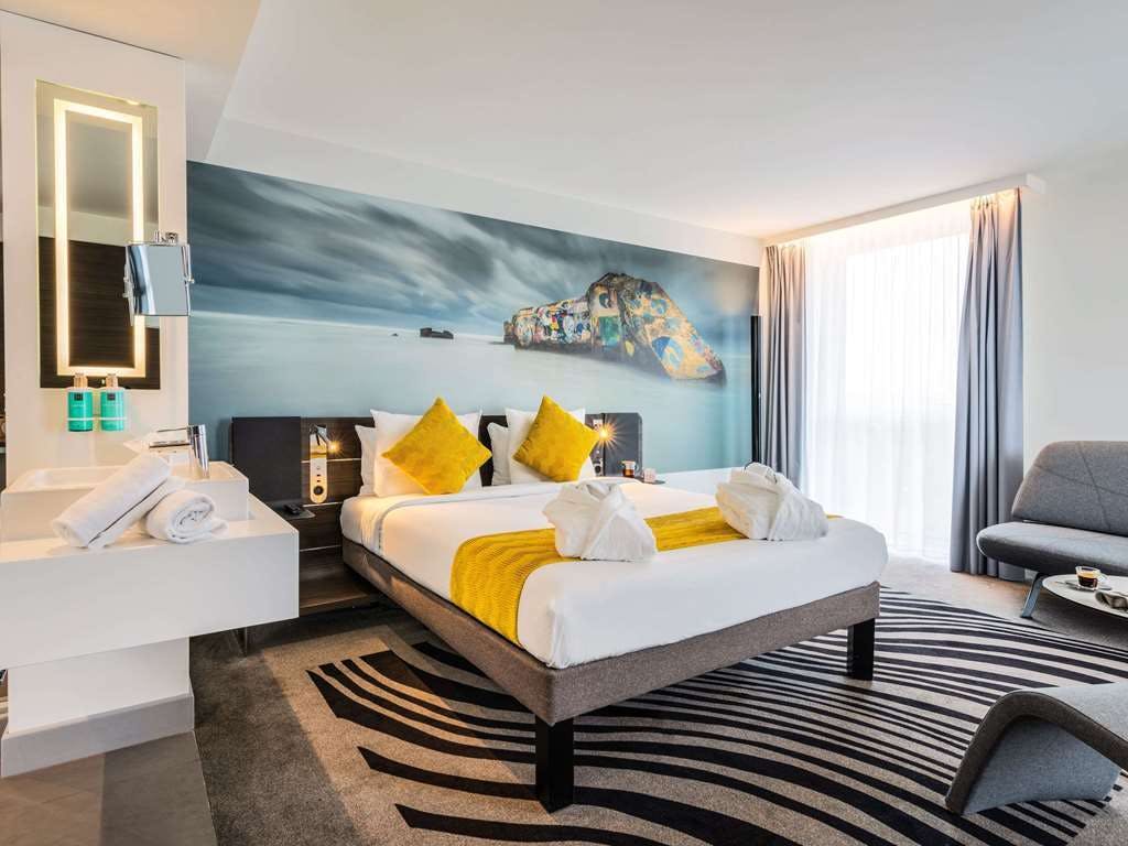 Hotel Novotel Paris Coeur D'orly Airport photo 1