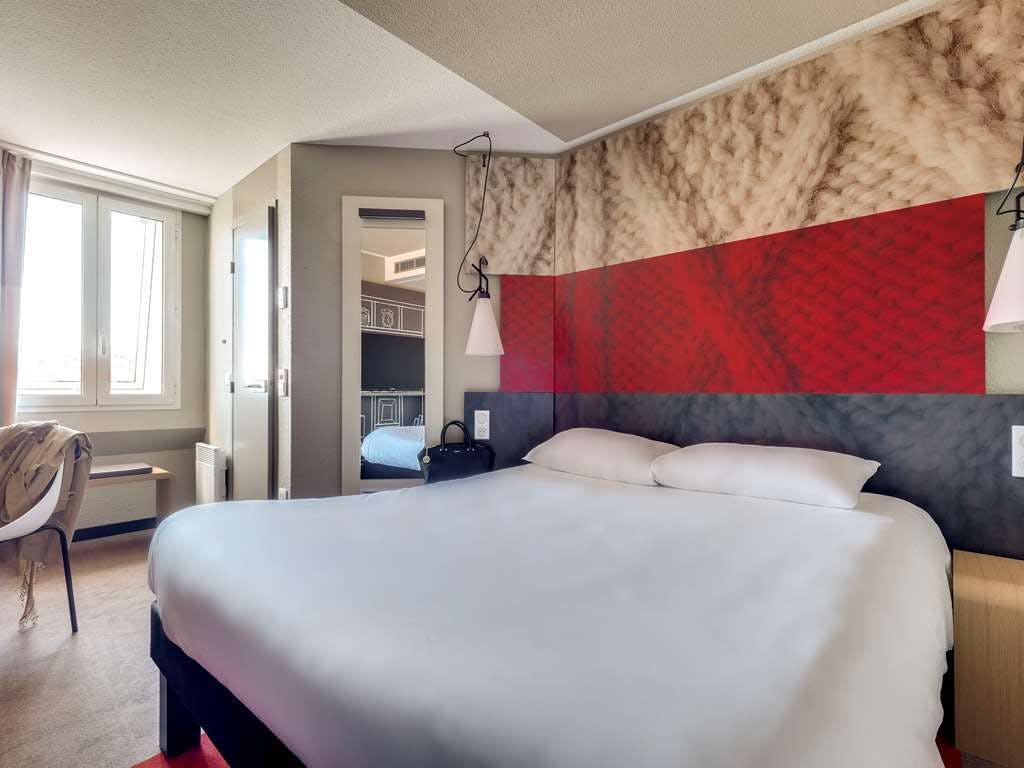 Hotel Ibis Paris Rueil Malmaison photo 3