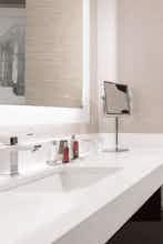 Hotel Marriott Riverside at the Convention Center photo 5