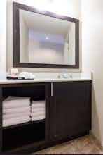 Hotel Shephards Beach Resort photo 2