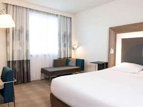 Hotel Novotel Brussels City Centre photo 2