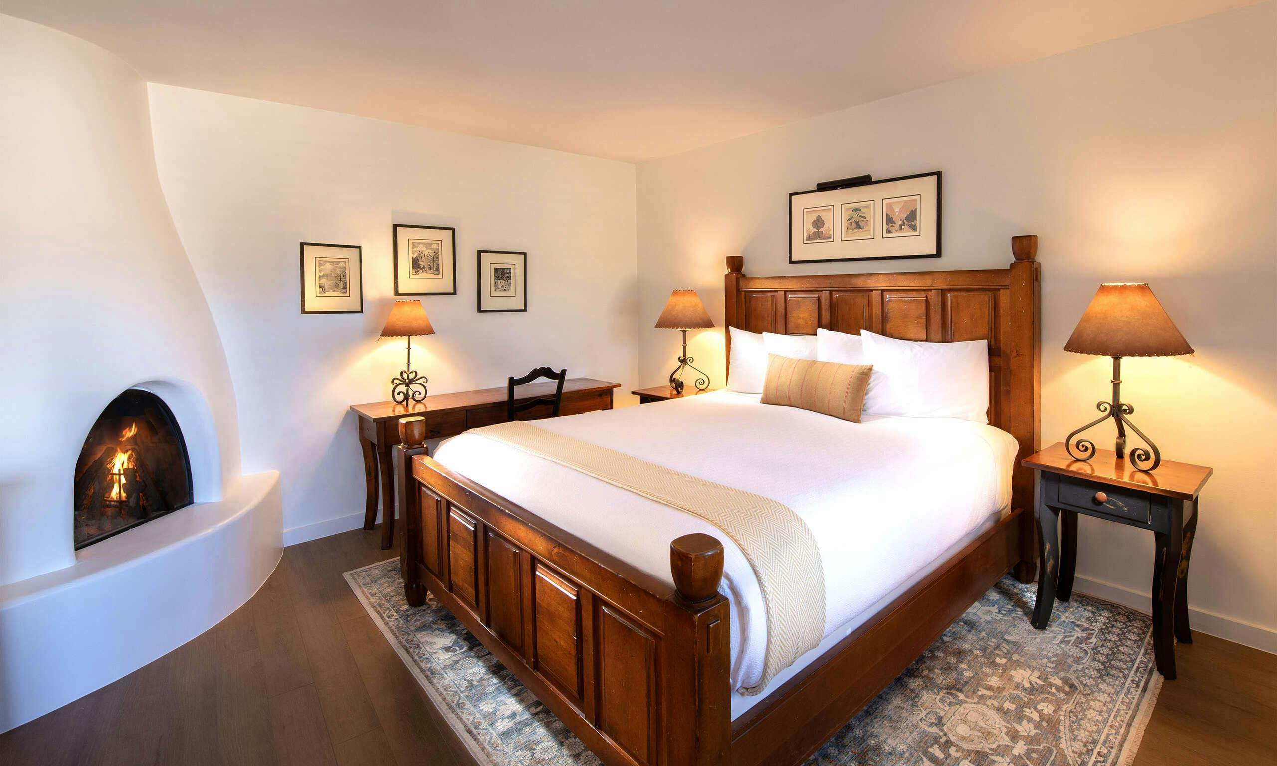 Piñon Court by La Fonda