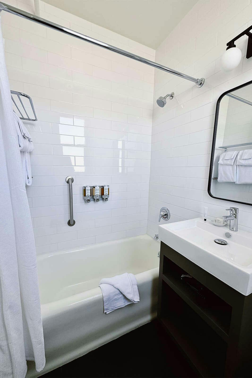 Hotel FOUND Hotel Carlton, Nob Hill photo 5