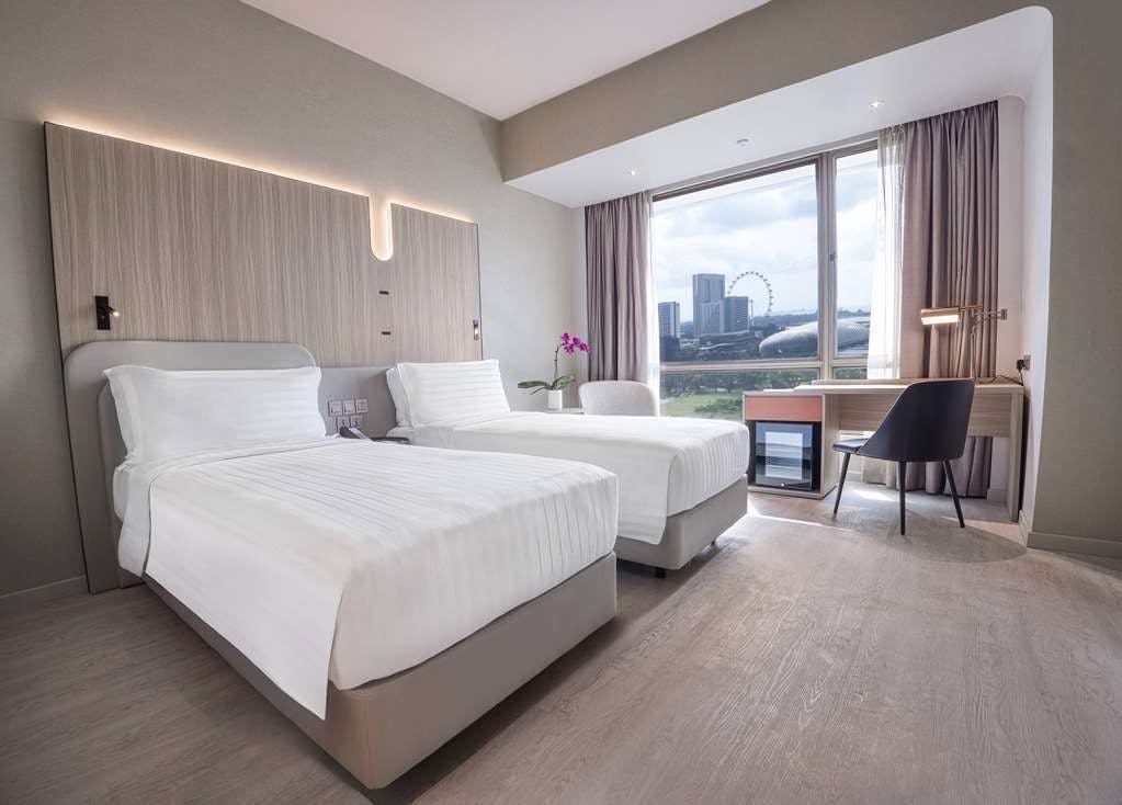 Hotel Peninsula Excelsior Singapore, A Wyndham Hotel photo 1