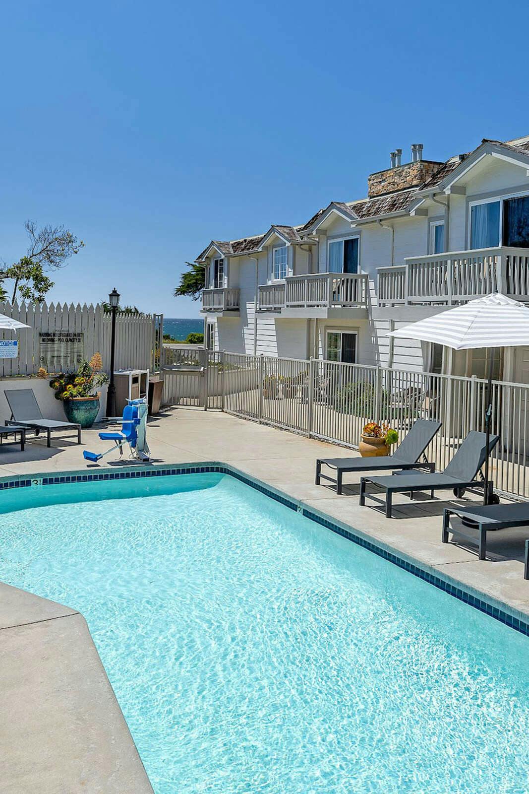 Hotel Pelican Inn photo 3