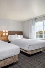 Hotel Staybridge Suites Rochester University by IHG photo 3