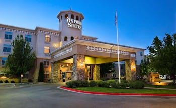 Oxford Suites Boise