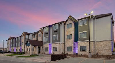 Microtel Inn & Suites by Wyndham Buda Austin South