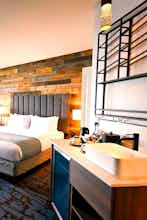 Hotel Cannery Pier Hotel & Spa photo 5