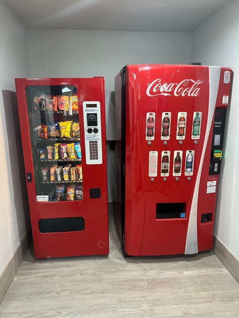 Hotel Sure Stay By Best Western Groves photo 5