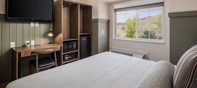 River Canyon Lodge