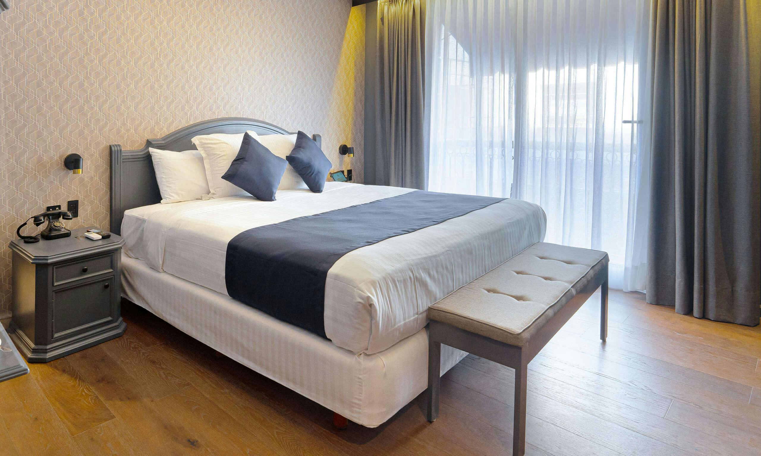 Hotel Hive Nápoles By G Hoteles photo 2