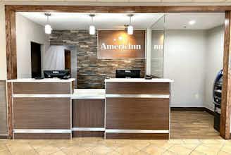 Hotel AmericInn Baraboo Event Center photo 5