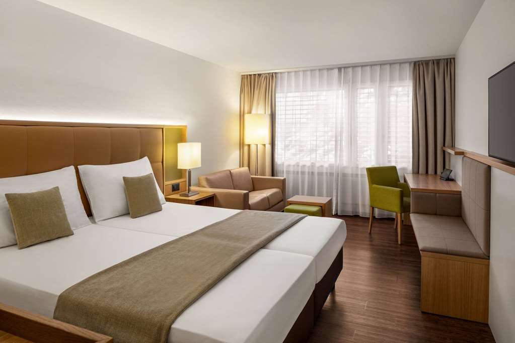 Hotel Ramada Baden du Parc photo 1