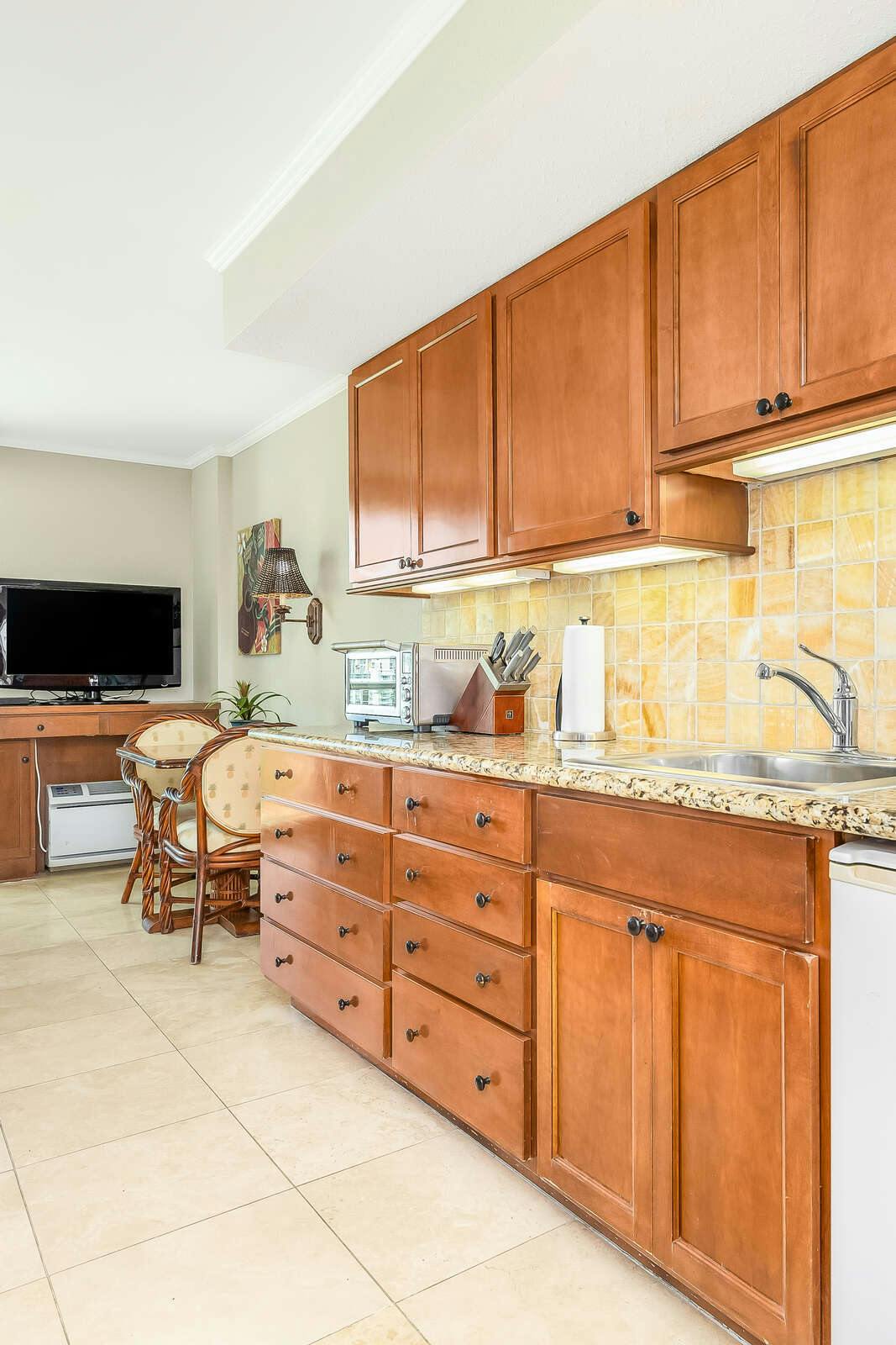 Hotel Luana Waikiki Hotel & Suites photo 2