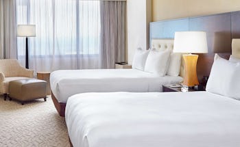 DoubleTree by Hilton Washington DC - Crystal City
