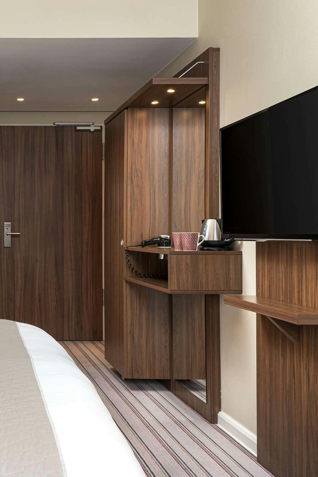 Hotel Leonardo Hotel Dresden Altstadt photo 2