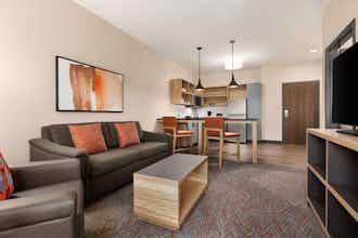 Hotel Candlewood Suites Dothan photo 4