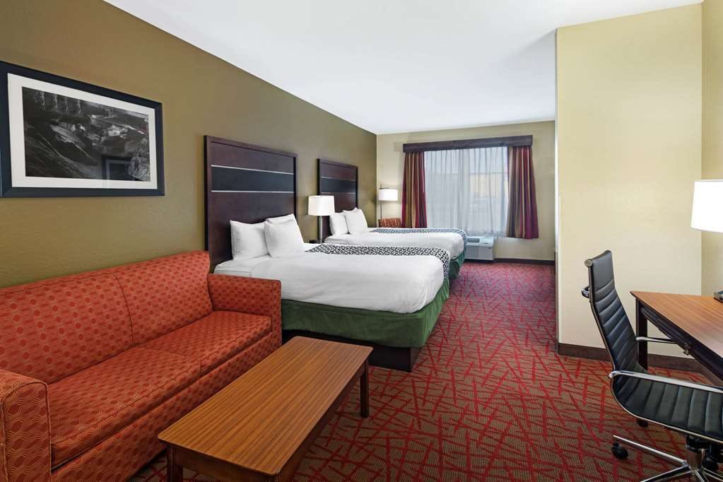 Hotel La Quinta Inn & Suites by Wyndham Oxford - Anniston photo 4