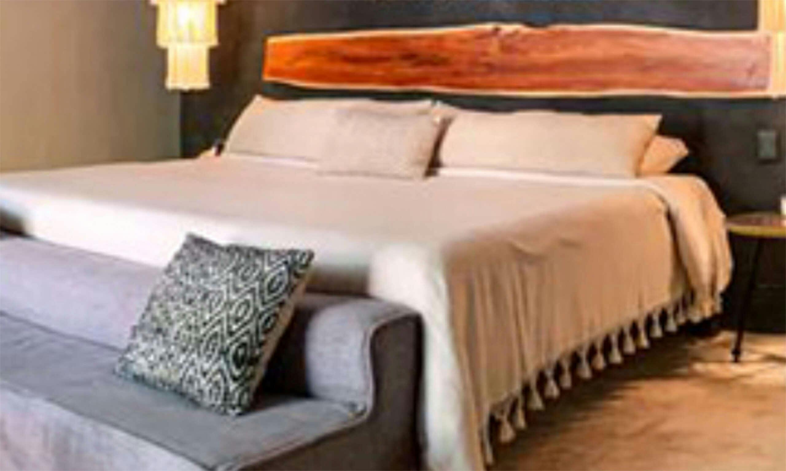 Hotel The Yellow Nest photo 1