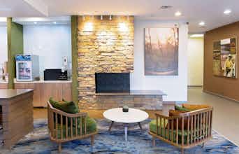 Hotel AmericInn by Wyndham Hays photo 5