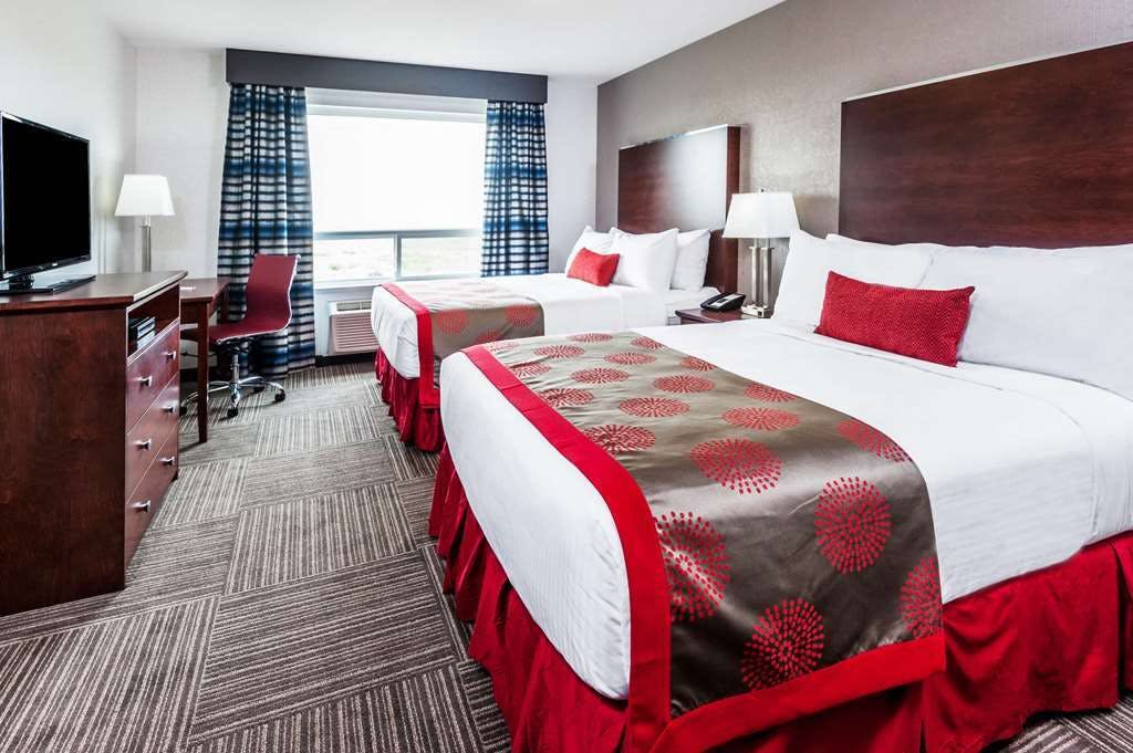 Hotel Ramada Moose Jaw photo 2