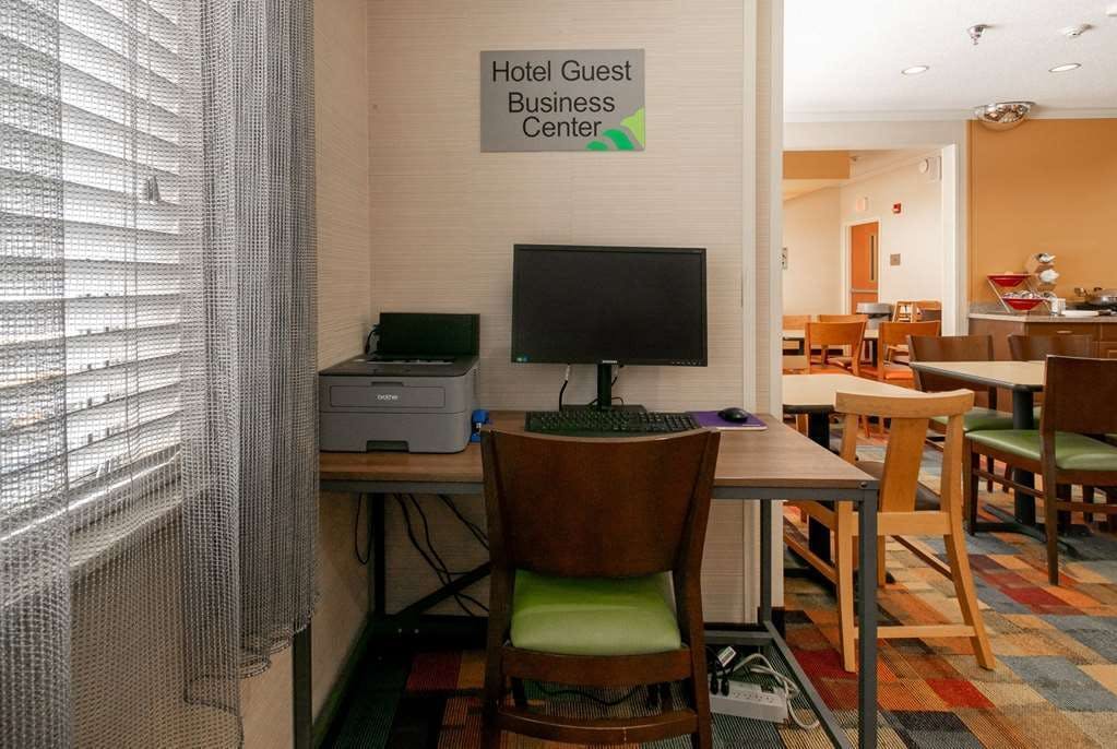 Hotel Wingate by Wyndham Great Falls photo 4