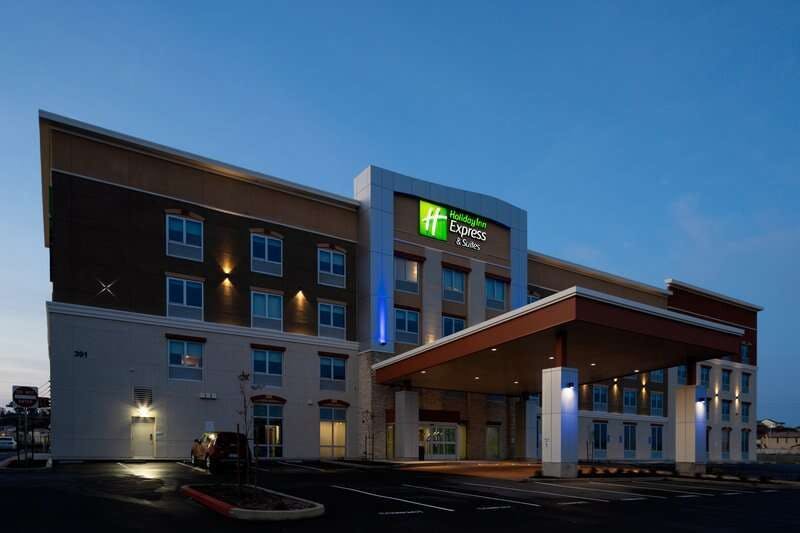 Holiday Inn Express & Suites HOLLISTER