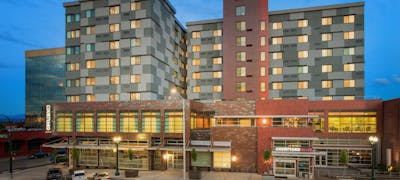 Courtyard by Marriott Seattle Everett Downtown