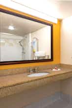Hotel enVision Hotel Miami International Airport photo 5