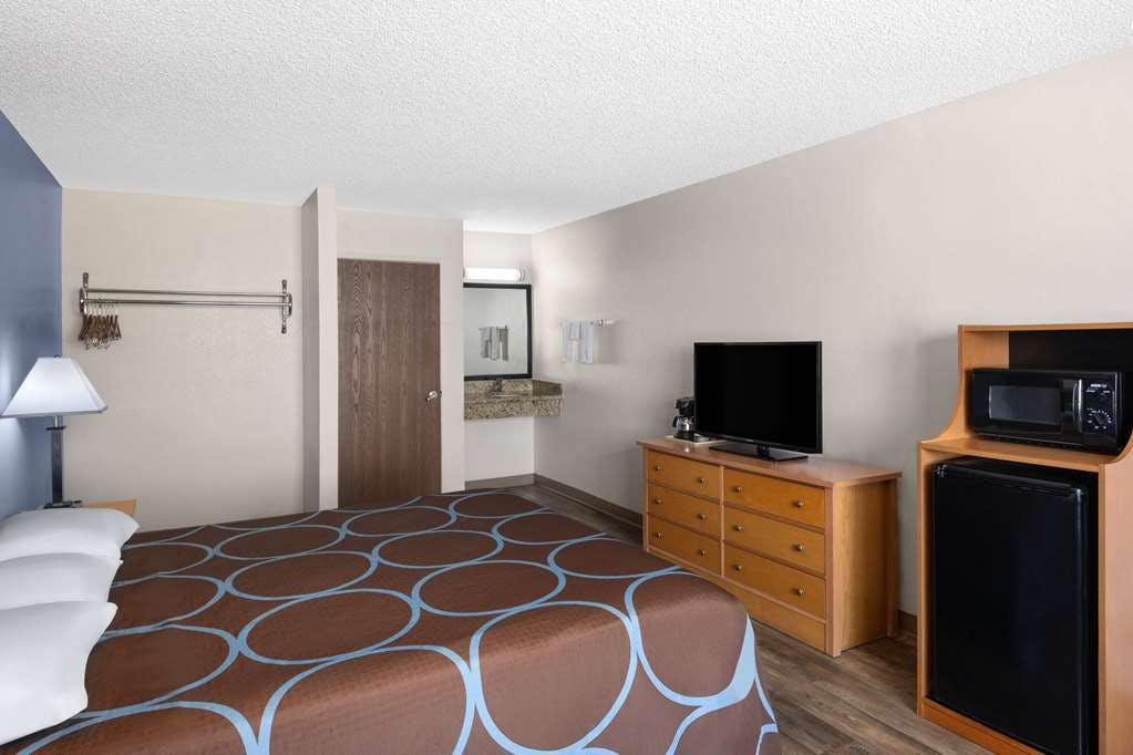 Hotel Super 8 by Wyndham Susanville photo 5