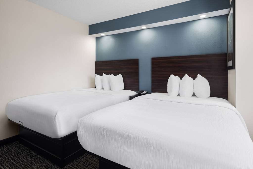 Hotel Baymont Boardman photo 2