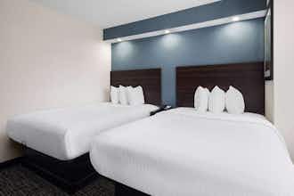 Hotel Baymont Boardman photo 2