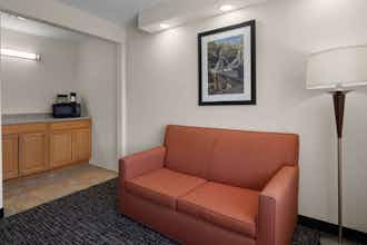 Hotel Baymont Boardman photo 4