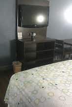 Hotel HomeTowne Studios Richmond - Airport/ Sandston photo 2