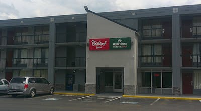 HomeTowne Studios Richmond - Airport/ Sandston