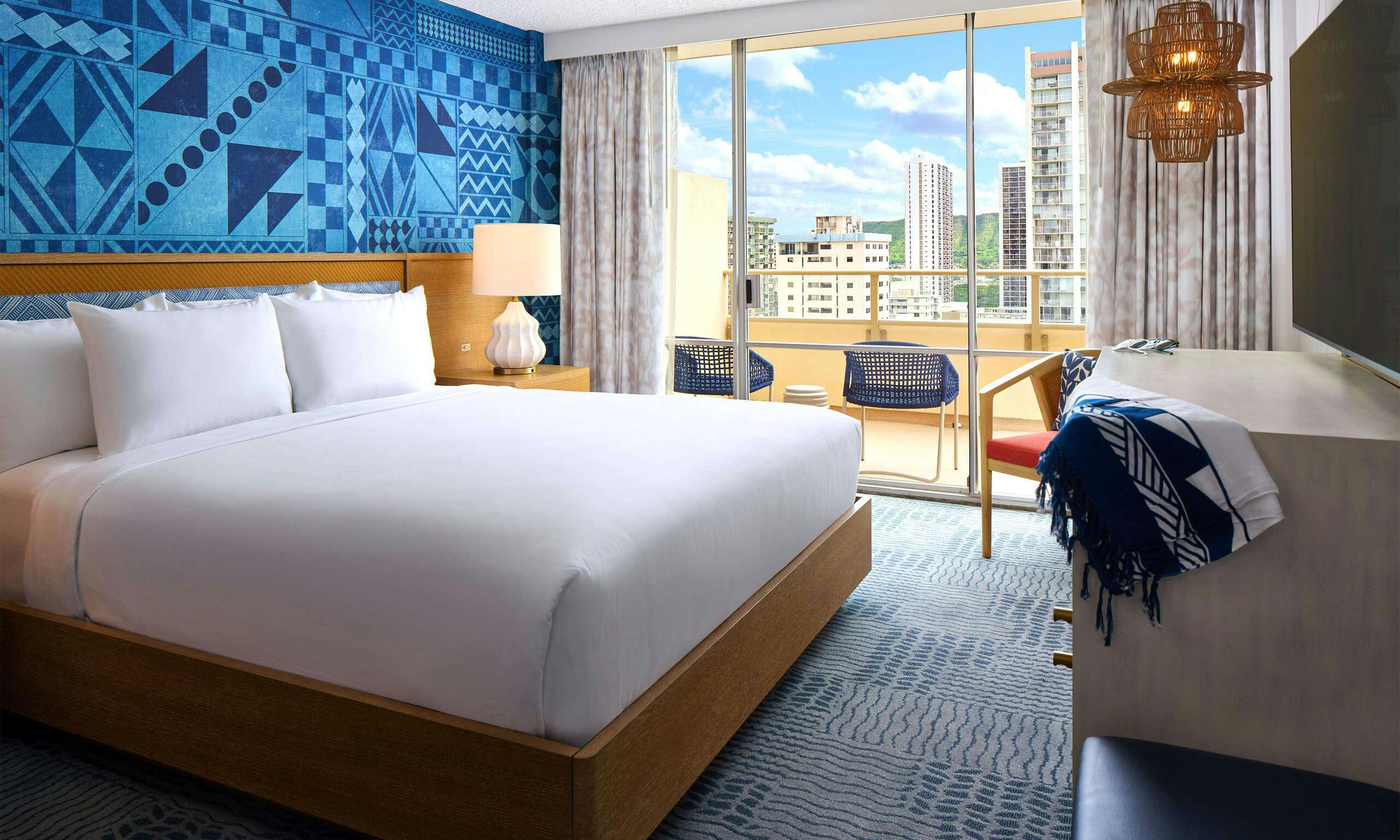 OUTRIGGER Waikiki Paradise Hotel