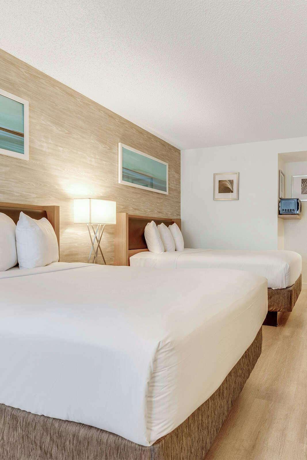 Hotel Sonesta Anaheim Resort Area photo 3