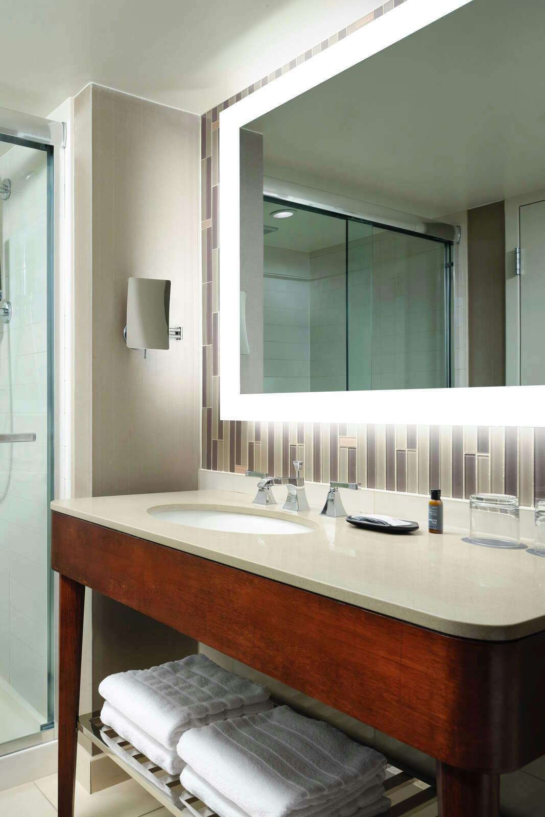 Hotel The Westin Portland Harborview photo 4